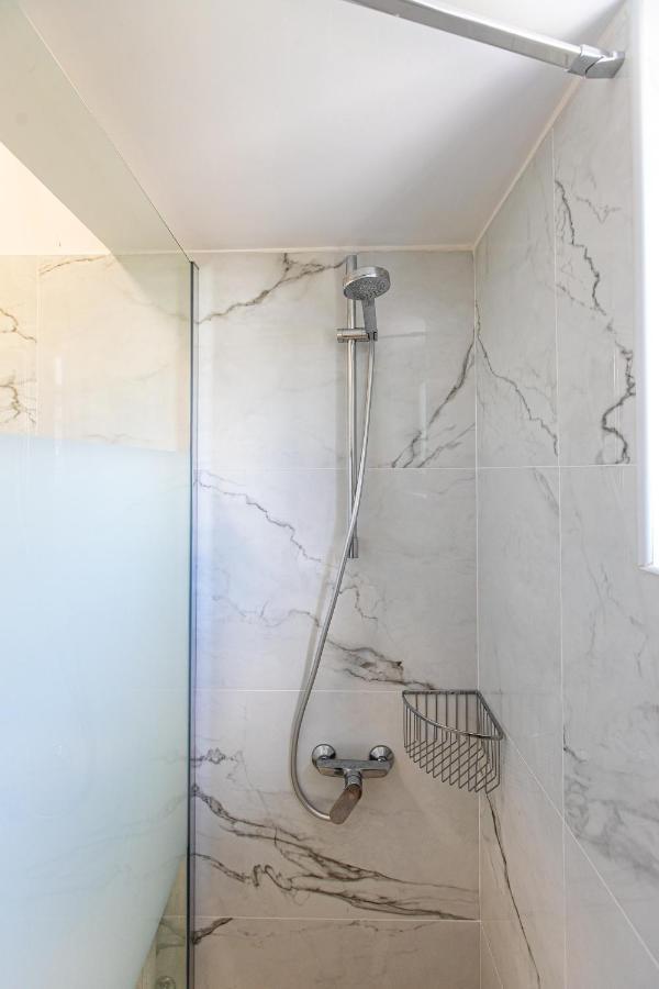 City Center Apartment Никозия Екстериор снимка