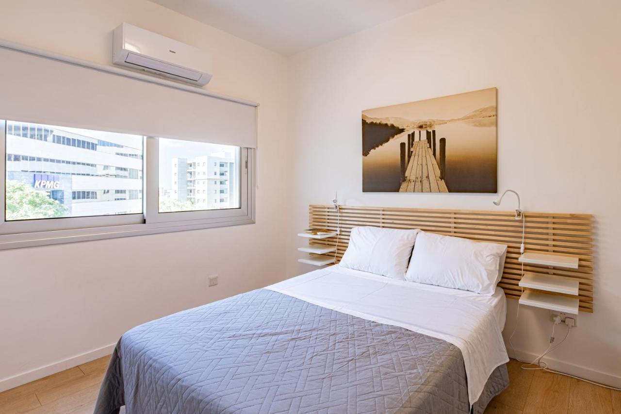 City Center Apartment Никозия Екстериор снимка